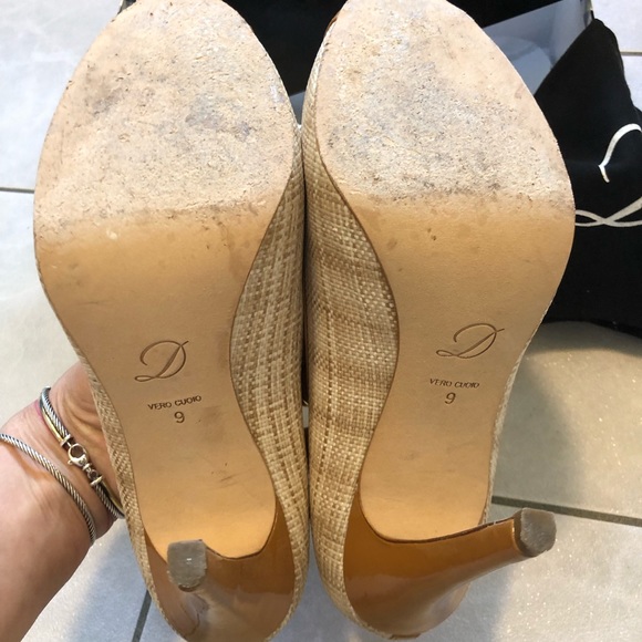 Delman size 9 open toe pump - Picture 7 of 7